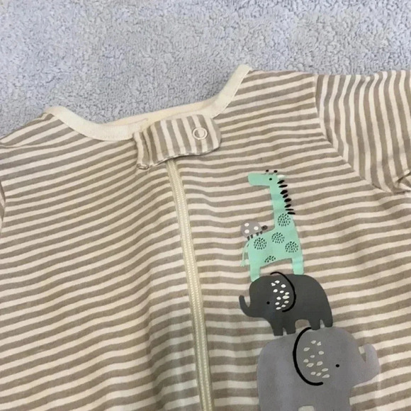Gerber Organics pajamas - Picture 4 of 7